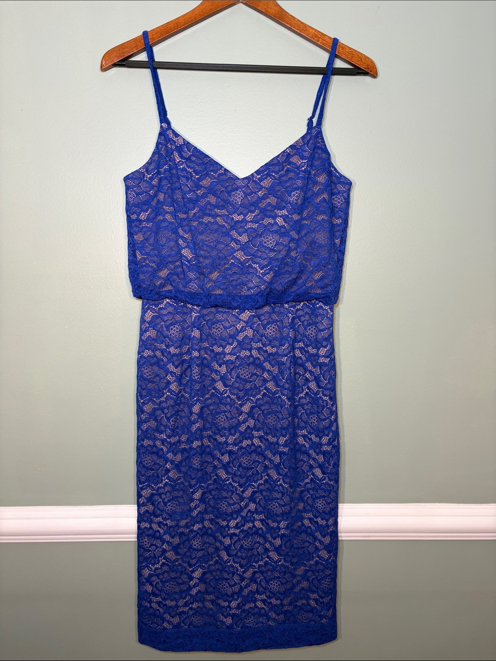 Dress the Population Size Medium Alisha Electric Blue Lace Cocktail Dress